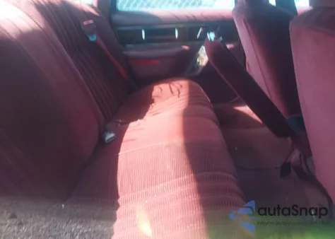 1992 Buick Regal Limited из США, поврежденный, VIN 2G4WD51L6N1491685